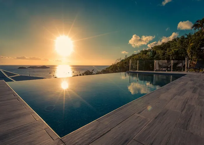 Sunset Palm - Superbe Villa Créole avec piscine face au coucher de soleil