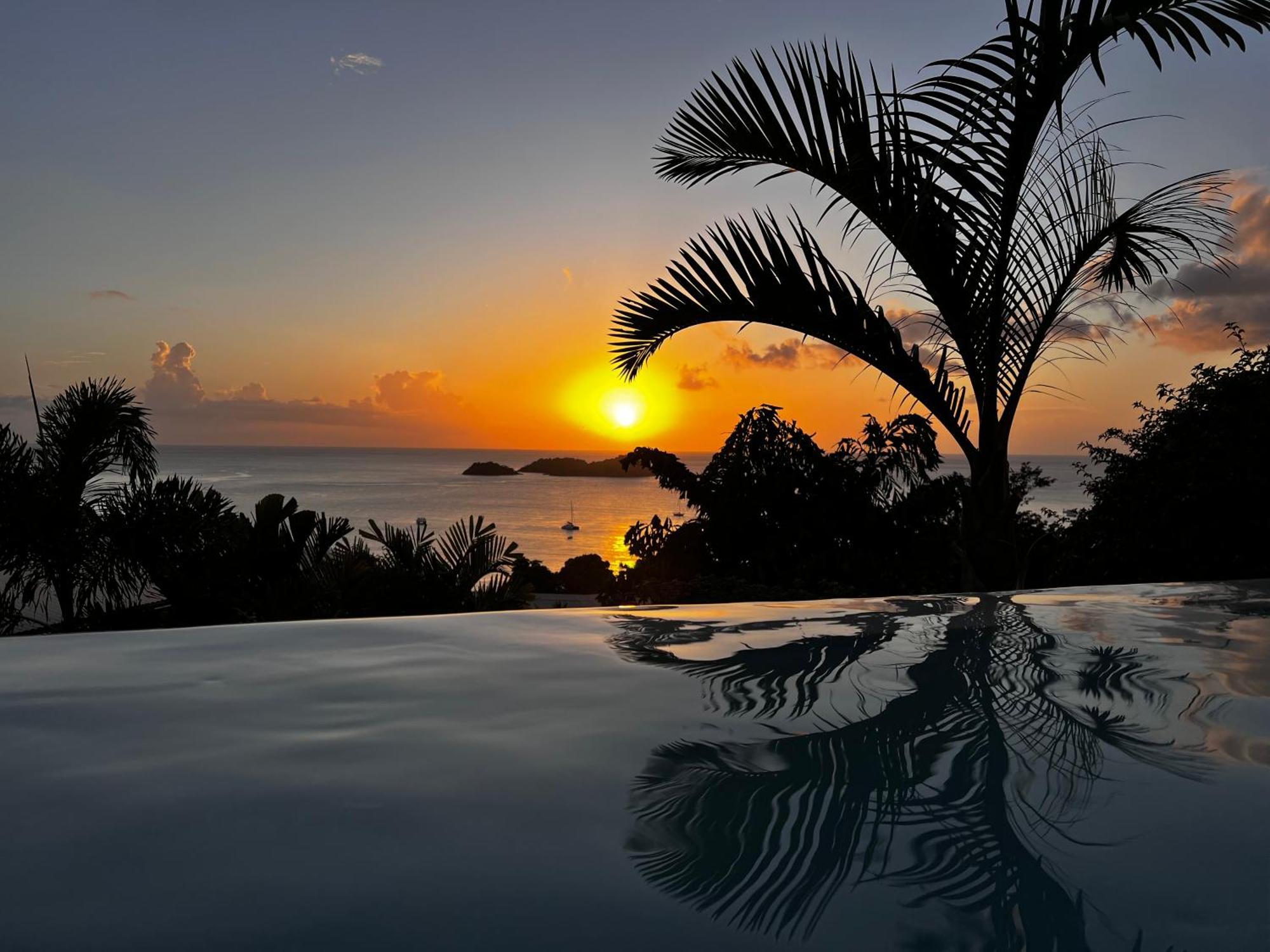 Sunset Palm - Superbe Créole Avec Piscine Face Au Coucher De Soleil *